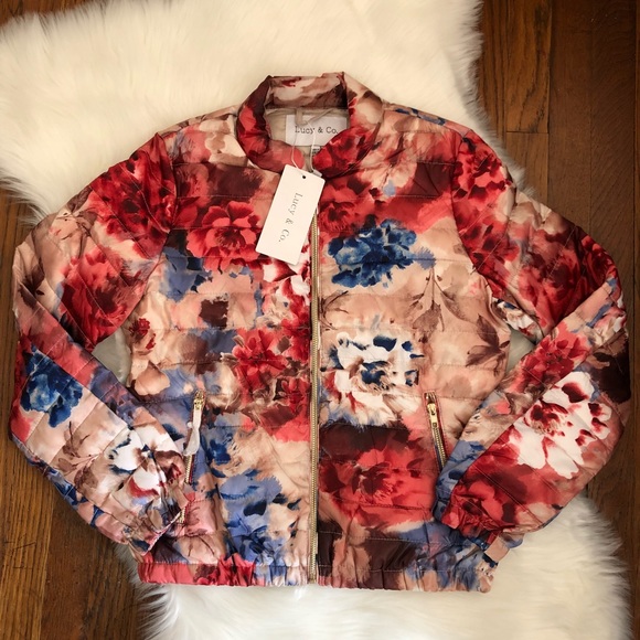Jackets & Blazers - 🎉Host Pick🎊🌺FLORAL PRINT PUFFER JACKET 🌺